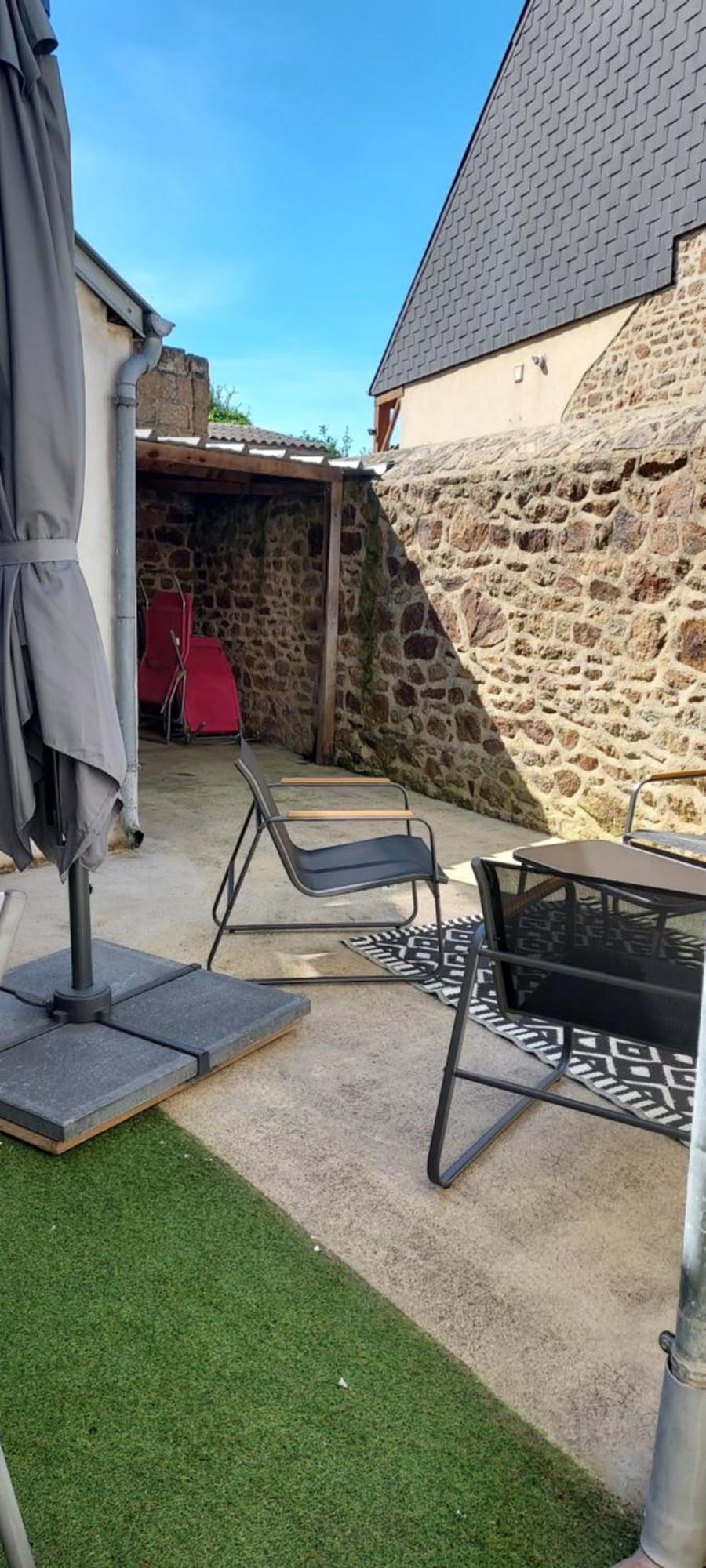 Gite Comme Chez Soi Ducey Les Cheris Eksteriør bilde